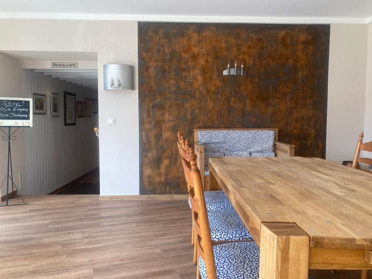 Hotel Die Friesenhalle Bredstedt Esterno foto